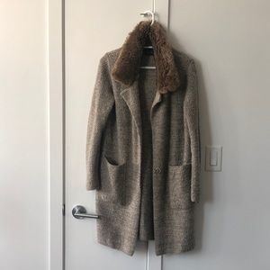 Zara Basics knit sweater with faux fur collar